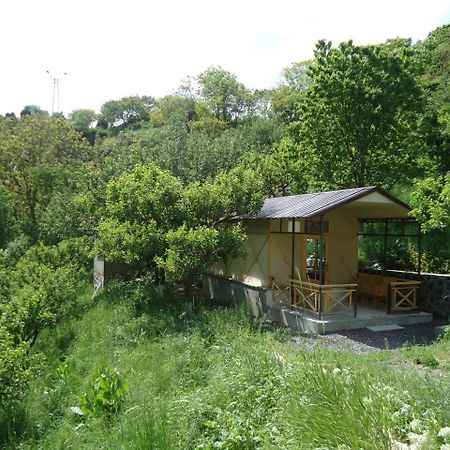 The River House Yeghegis Artabuynk Exterior foto